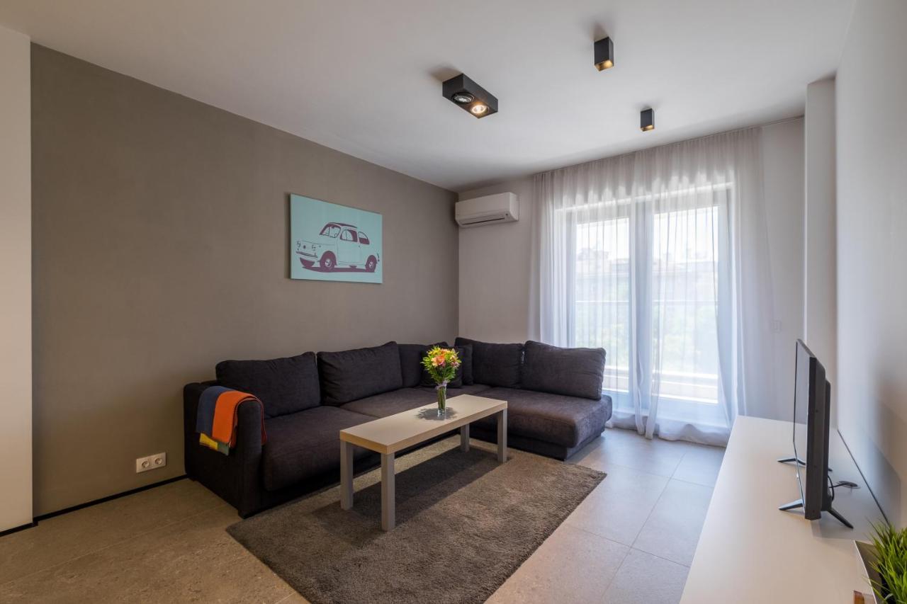City Apartments - Mall Of Sofia & Metro Station 外观 照片