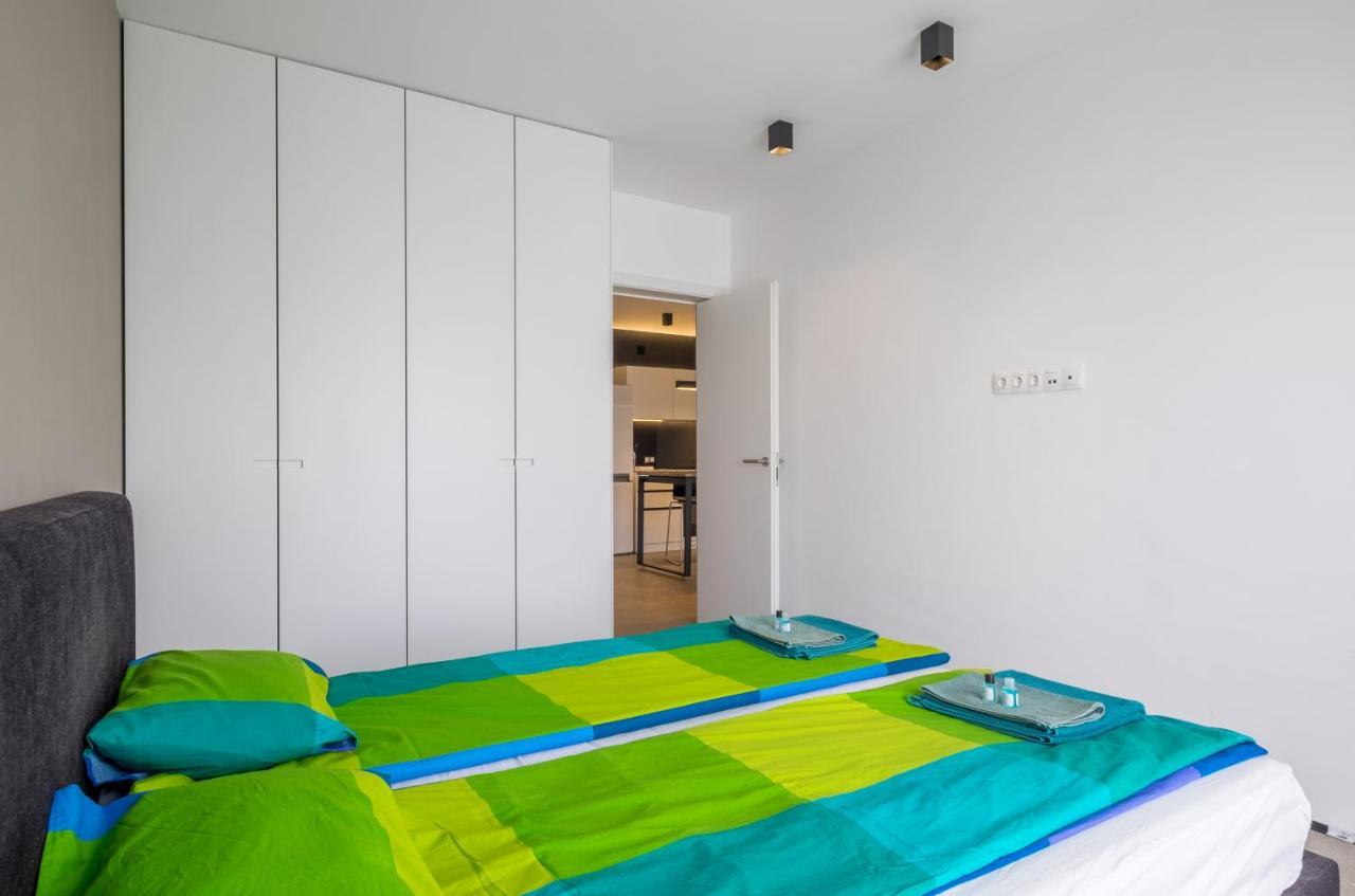 City Apartments - Mall Of Sofia & Metro Station 外观 照片