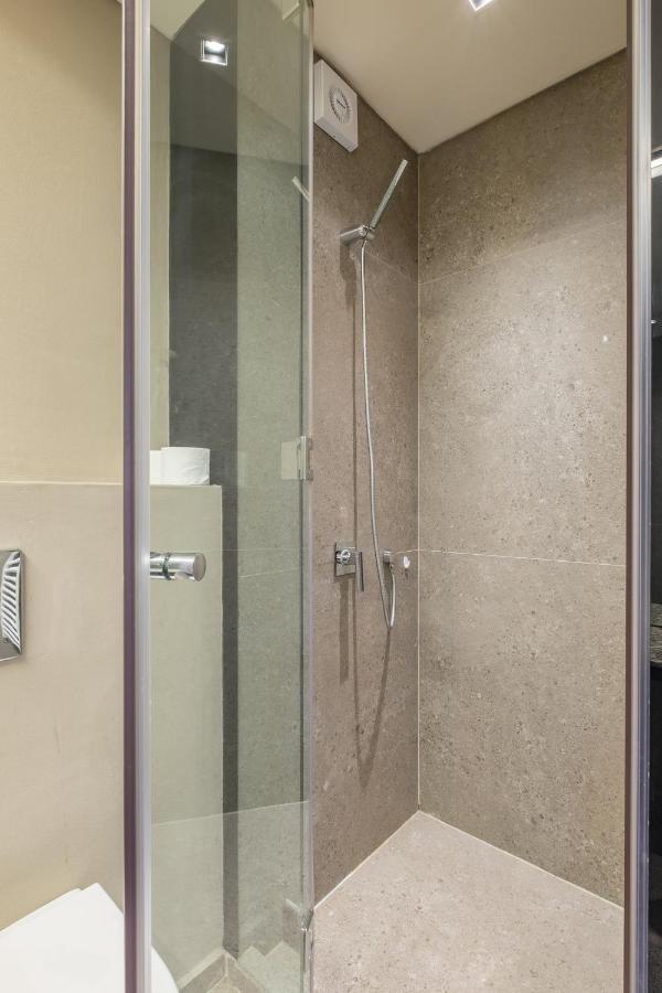 City Apartments - Mall Of Sofia & Metro Station 外观 照片